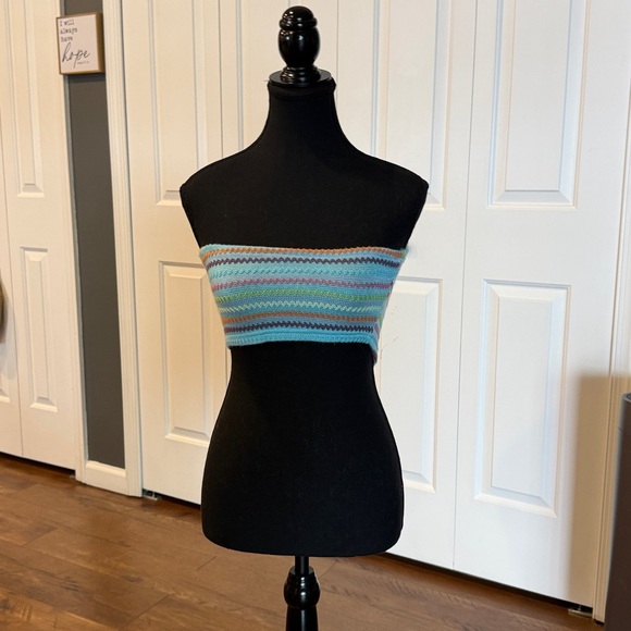 SHEIN Blue Knit Top - Picture 8 of 8